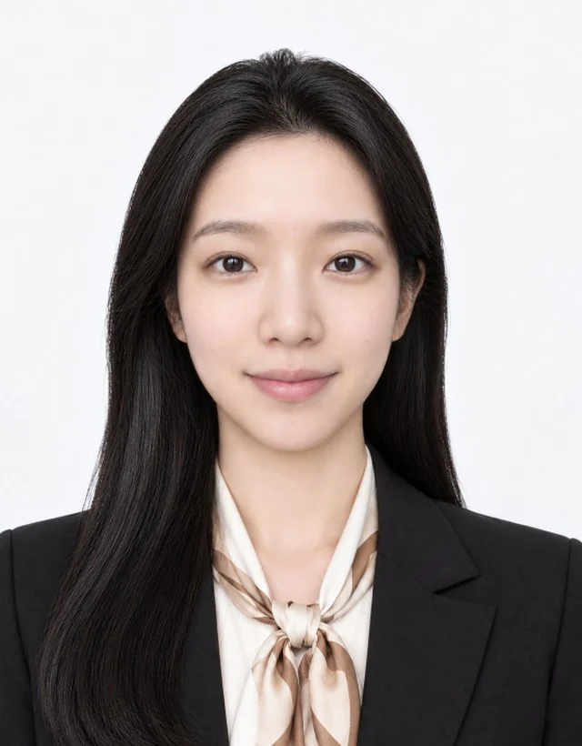 규격·배경·보정을 마친 증명사진